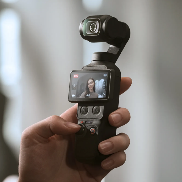 DJI Osmo Pocket 4 Creator Combo Black — iRestore Chișinău