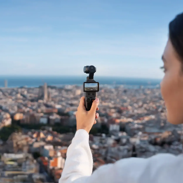 DJI Osmo Pocket 4 Creator Combo Black — iRestore Chișinău